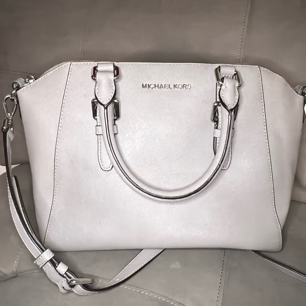 Michael Kors big bag with straps